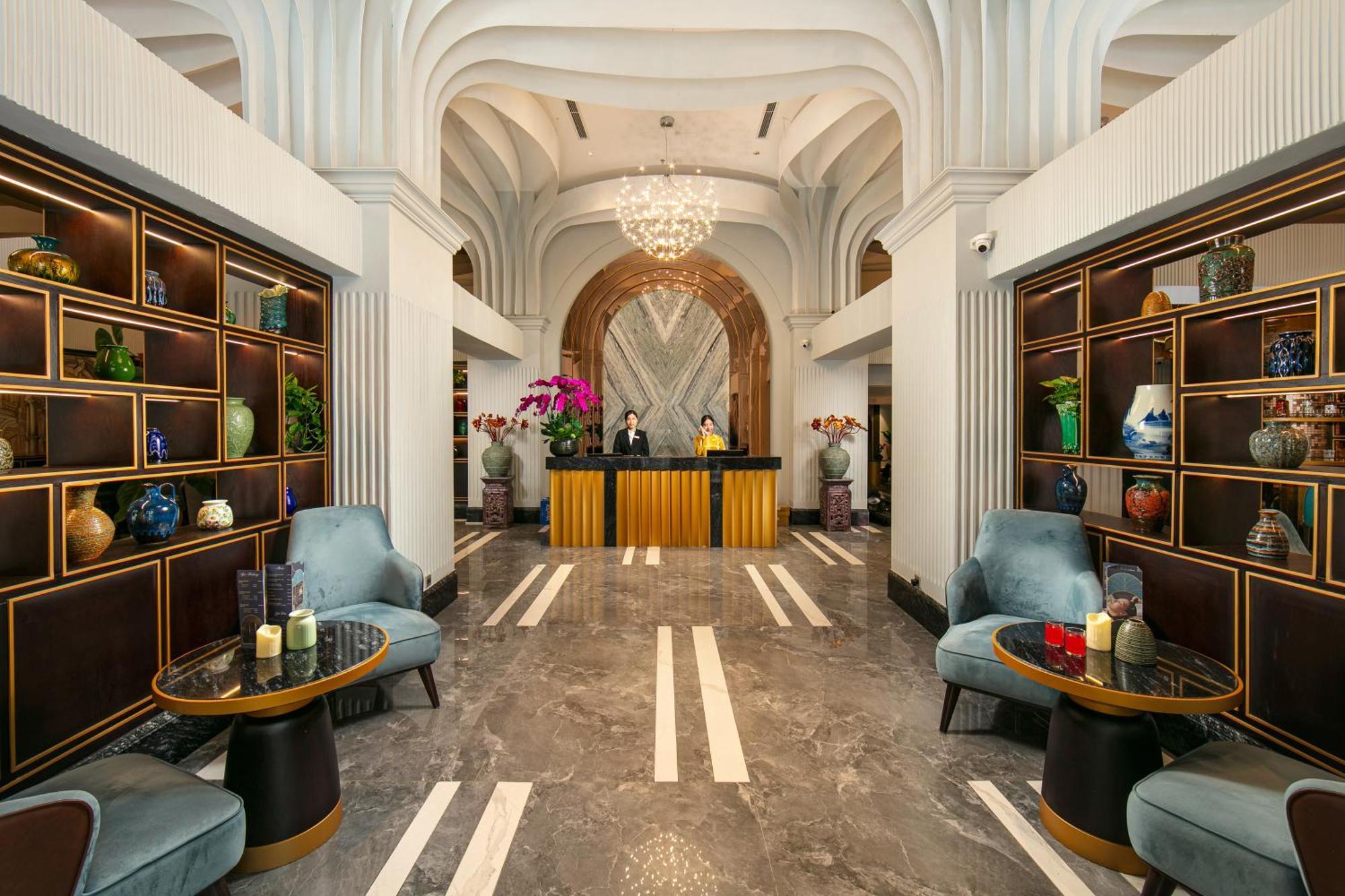 May De Ville Lakeside Hotel Hanói Exterior foto Lobby