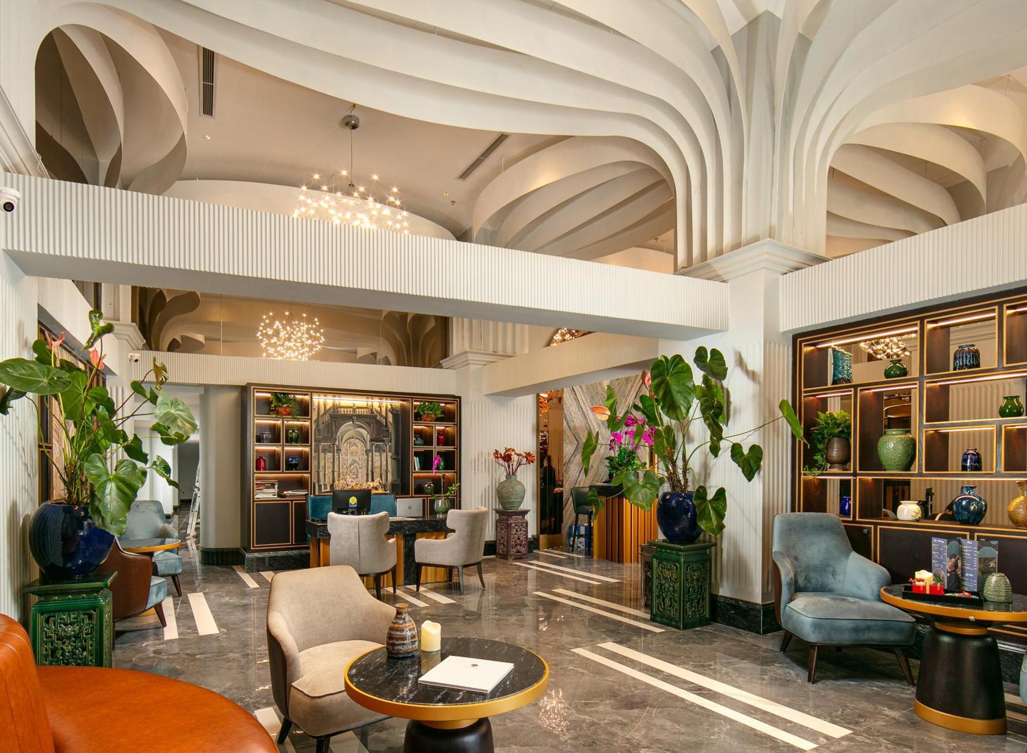 May De Ville Lakeside Hotel Hanói Exterior foto The Library